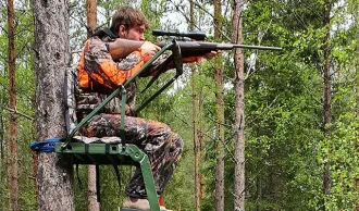 Tree stand skydestiger