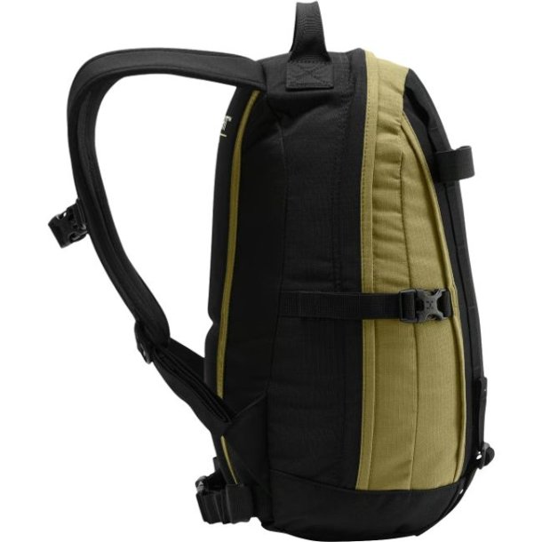 Hagl�fs Tight Small Rygs�k True Black/Olive Green