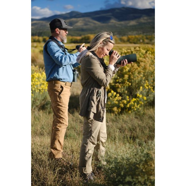 Swarovski AT Balance 18-45x65 Spotting Scope