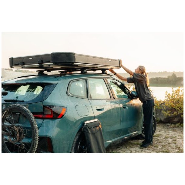 Thule Widesky Rooftop Tent Dark Slate