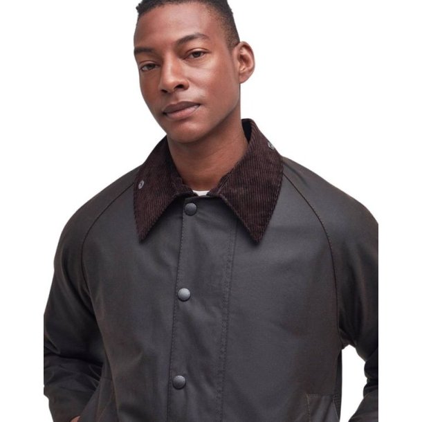 Barbour Classic Beaufort Waxed Jacket Olive