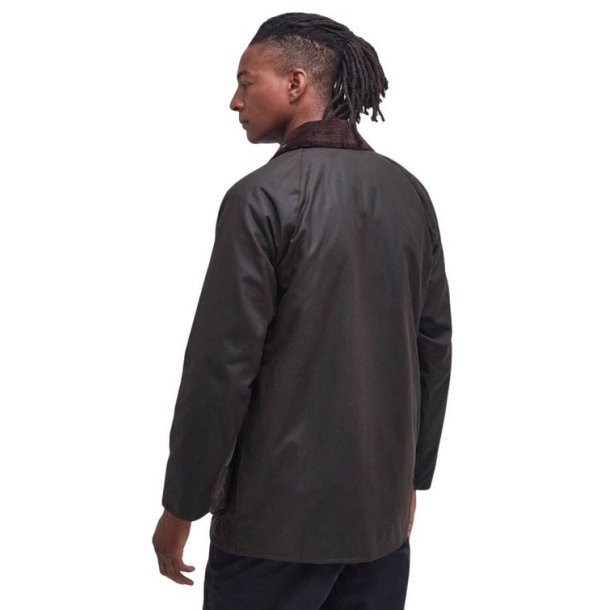 Barbour Classic Beaufort Waxed Jacket Olive