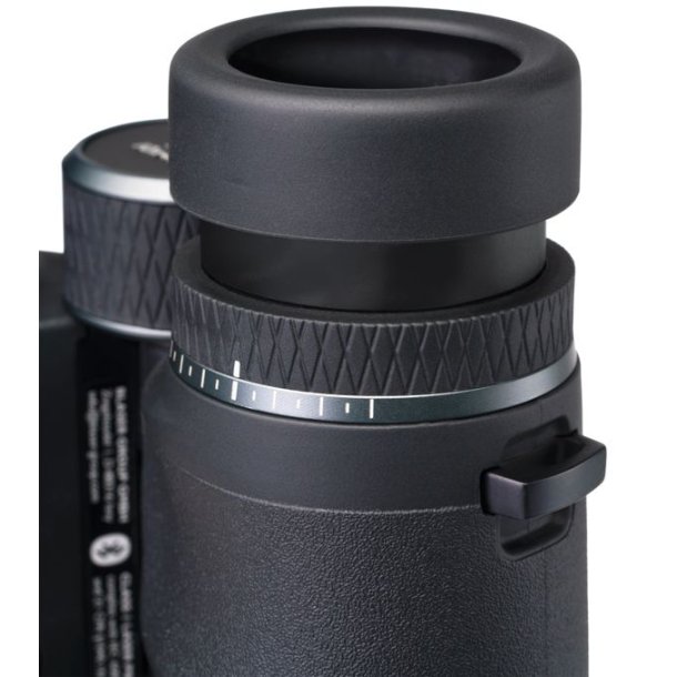 Blaser Rangefinder 8x32 LRF Hndkikkert