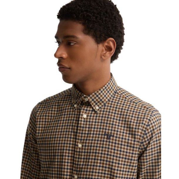 Barbour Finkle Tailored Gingham Shirt Dark Sand