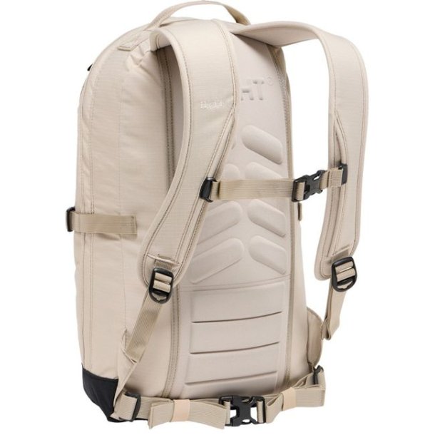 Hagl�fs Tight Medium True Back/Chalk Beige