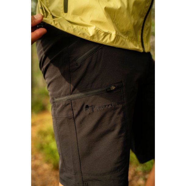 Pinewood Abisko Light Stretch Shorts Black