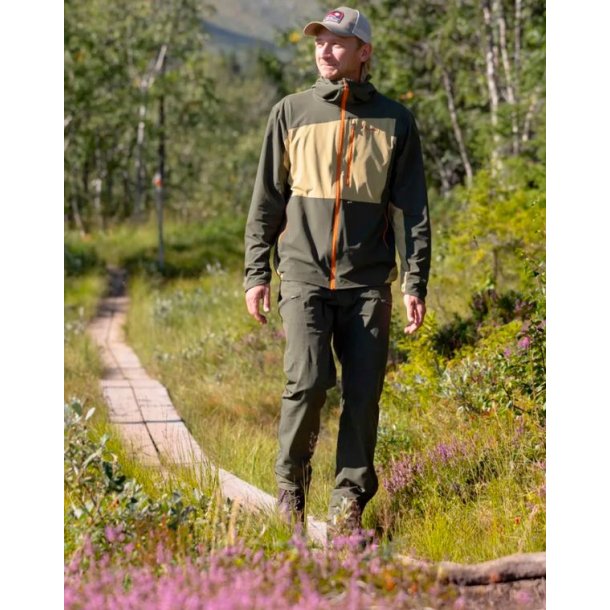 Pinewood Abisko Light Stretch Trousers-C Mossgreen