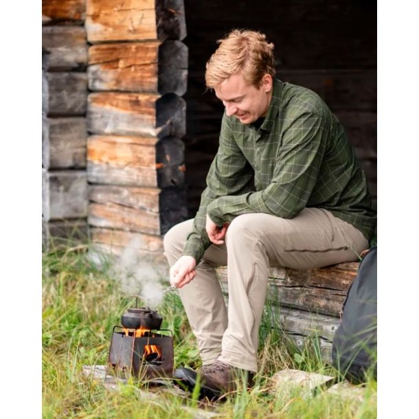 Pinewood Abisko Light Stretch Trousers-C Mole Brown