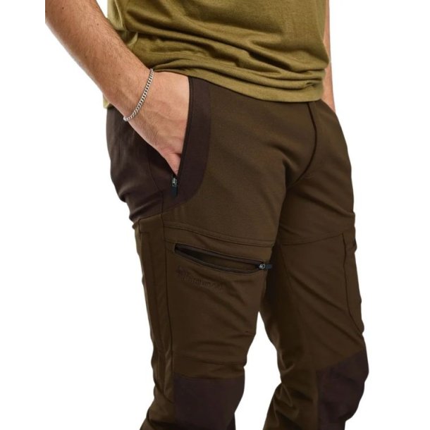 Pinewood Finnveden Hybrid Trousers D.Brown